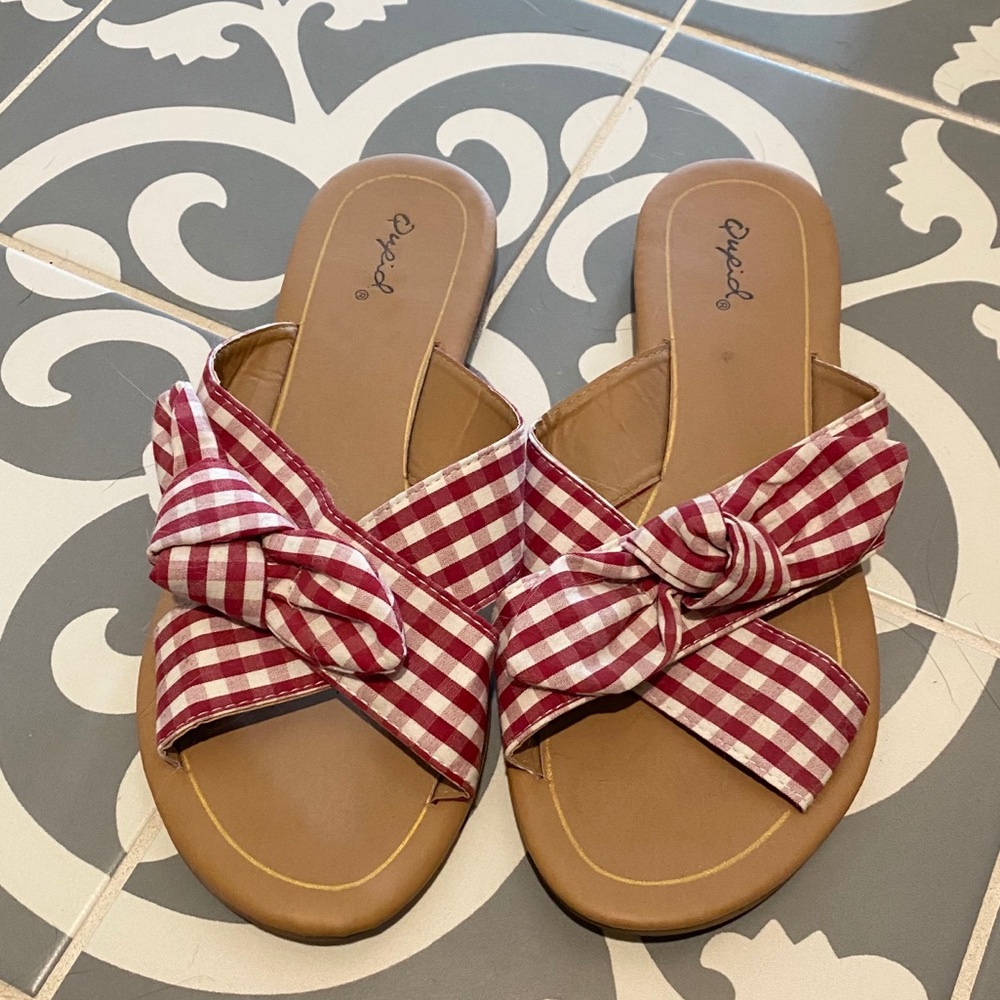 Qupid gingham sandals